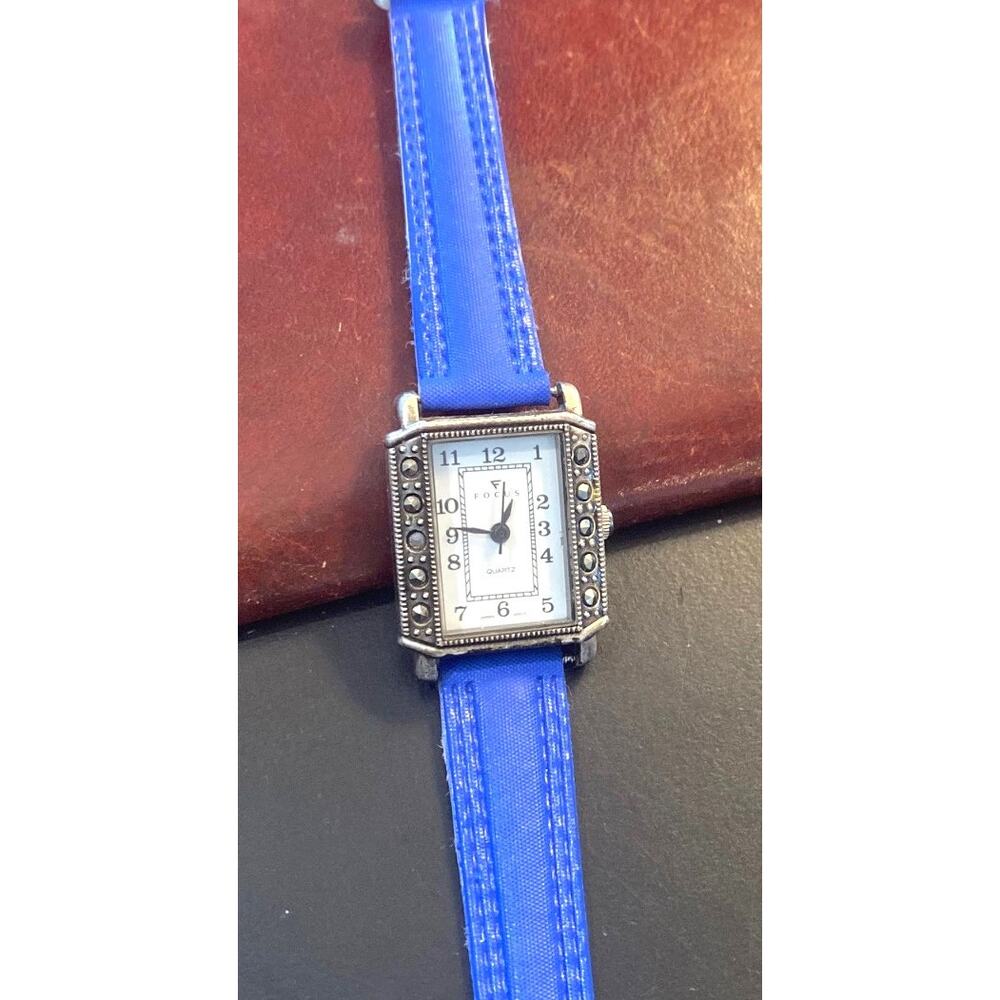 Women's 20mm Silver Tone Deco Style Focus Watch